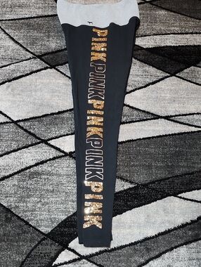 VS PINK YOGA 2019 GOLD SHINE GOLD SEQUINS BLACK COTTON HIGH-RISE LEGGINGS